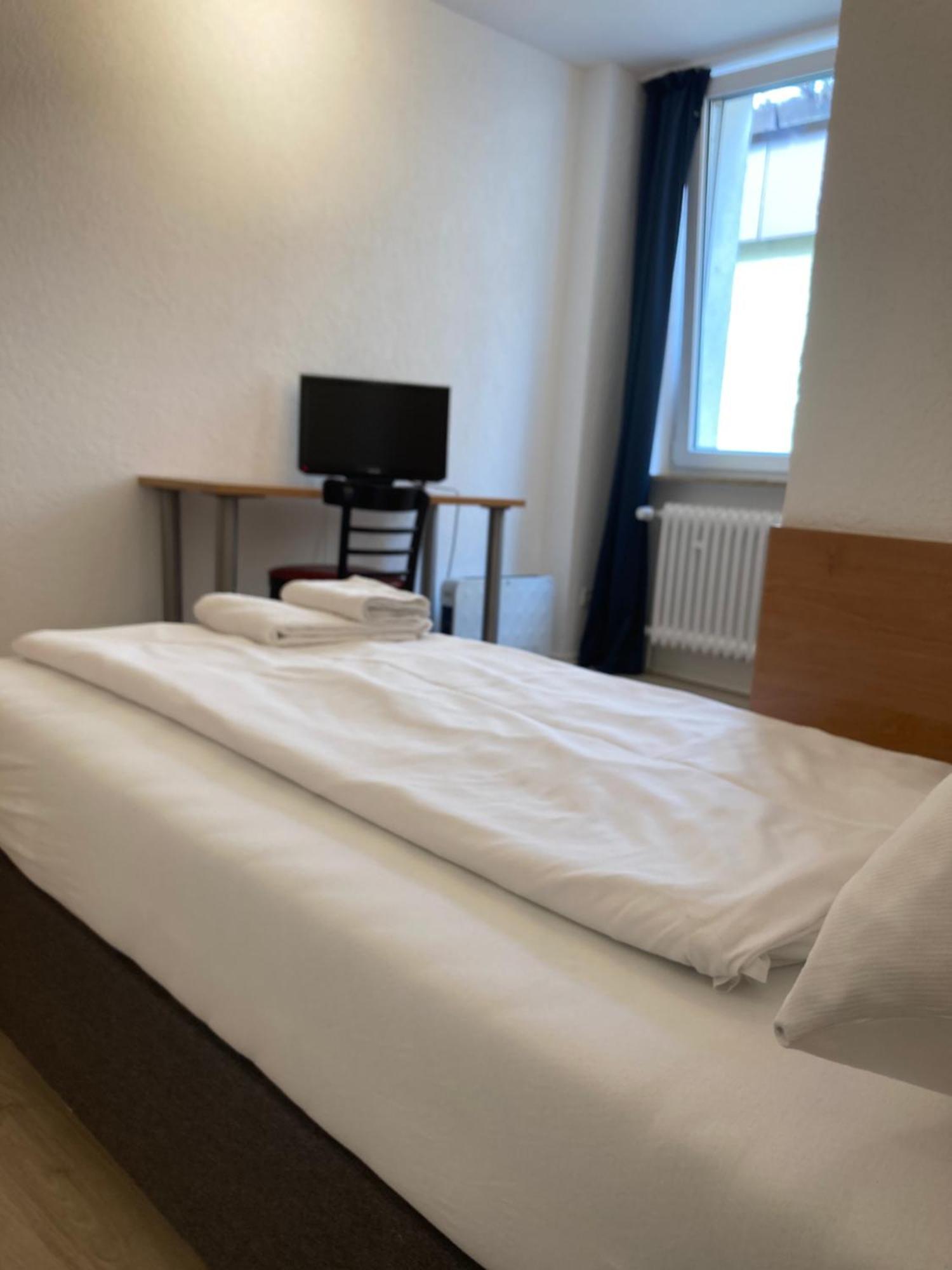 24-7 Stadthotel שטוטגרט מראה חיצוני תמונה